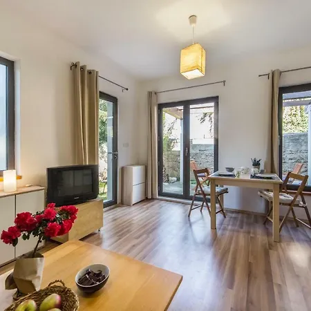 Peaceful Oasis شقة ماكارسكا